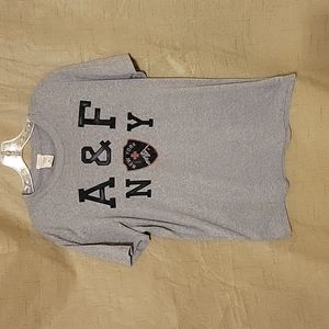 Abercrombie & Fitch Gray Tee